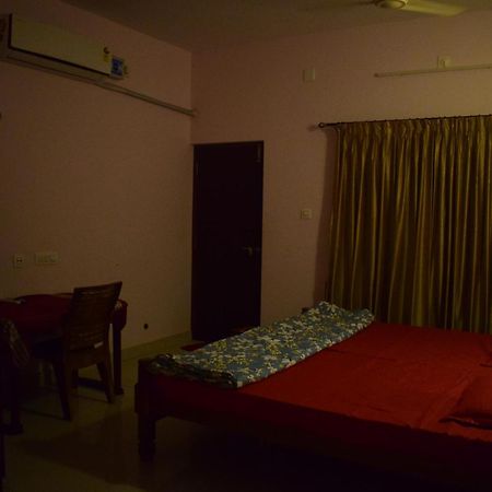 Delta Hospitality - Sea Facing Rooms With A Private Beach Kalyānpur Buitenkant foto