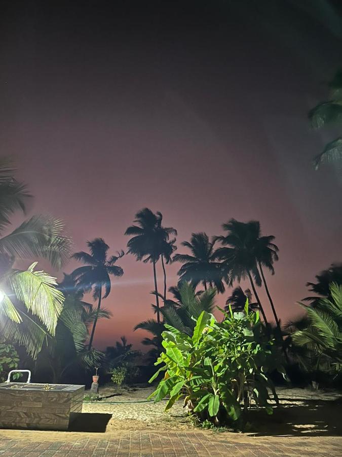 Delta Hospitality - Sea Facing Rooms With A Private Beach Kalyānpur Buitenkant foto